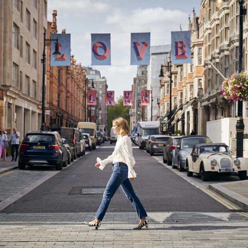 200917 Mount St Shopping Sq 313.jpg